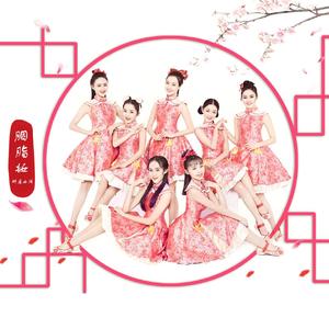 美女的翘臀被踩爆
